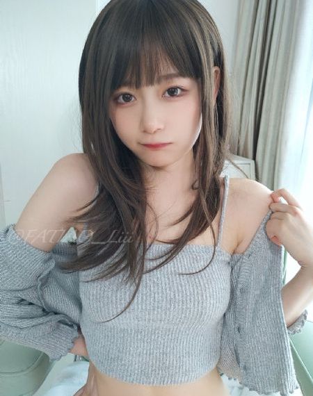 日韩制服丝袜一区在线_剧情片免费播放
